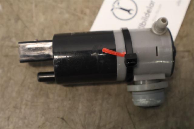 Spylerpumpe Frontrute – bilde 1