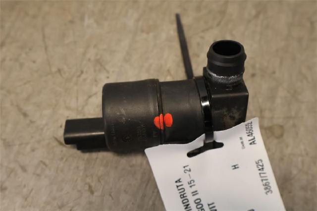 Spylerpumpe Frontrute – bilde 1