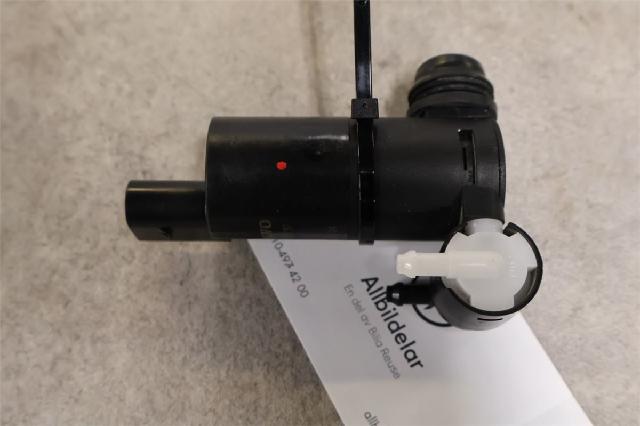 Spylerpumpe Frontrute – bilde 1