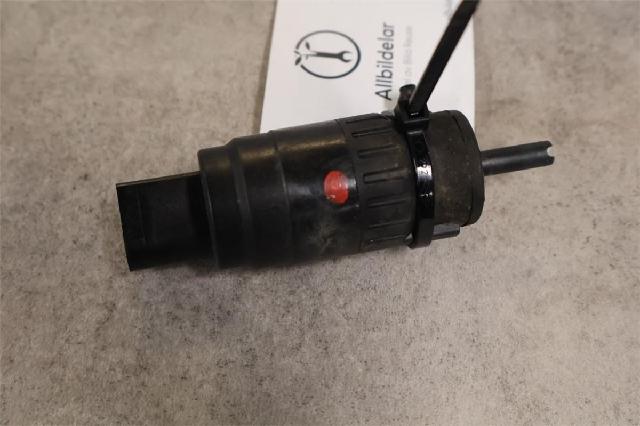 Spylerpumpe Frontrute – bilde 1
