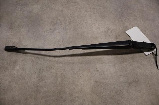 Viskerarm / Armer Frontrute – bilde 1