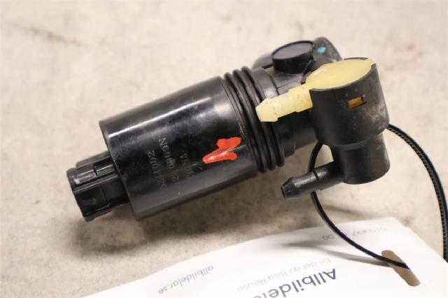 Spylerpumpe Frontrute – bilde 1