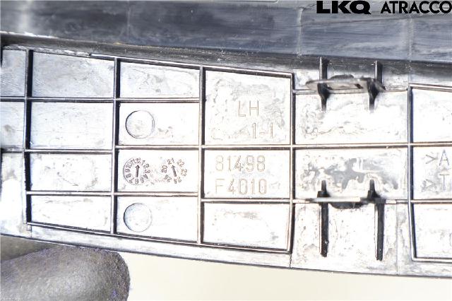 Baklykt Midt / Omramming – bilde 3