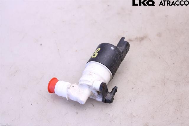 Spylerpumpe Frontrute – bilde 1
