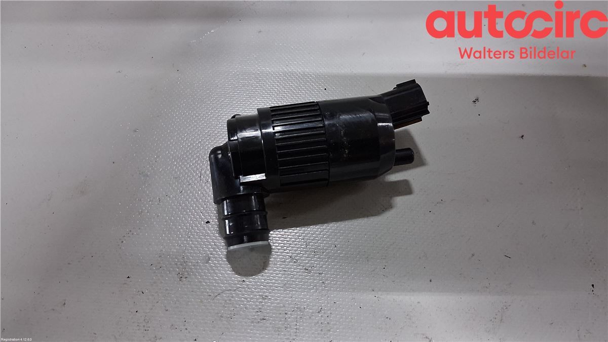 Spylerpumpe Frontrute – bilde 1