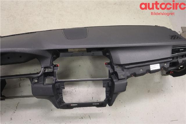 Dashbord – bilde 3