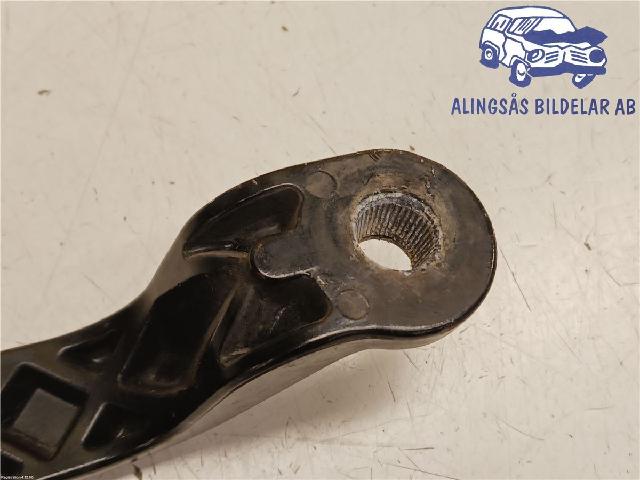 Viskerarm / Armer Frontrute – bilde 6