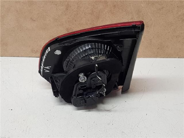 Baklykt Venstre  På Luke(Indre – bilde 2
