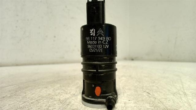 Spylerpumpe Frontrute – bilde 1