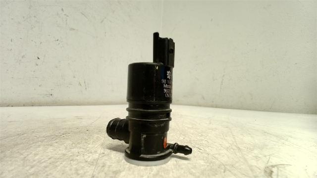 Spylerpumpe Frontrute – bilde 2