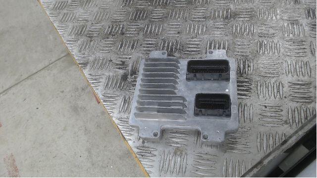 Styreenhet Motor (ECU) Bensin – bilde 1