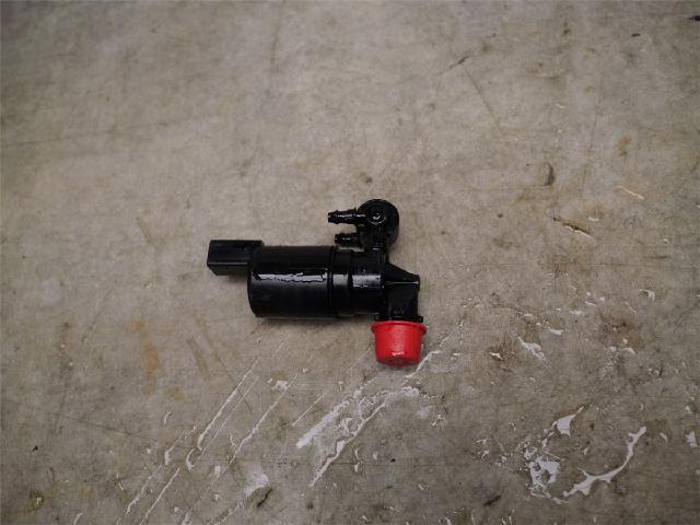 Spylerpumpe Frontrute – bilde 1
