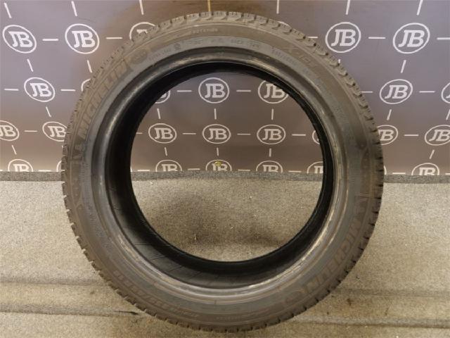 Dekk 18 235/45-18 – bilde 1