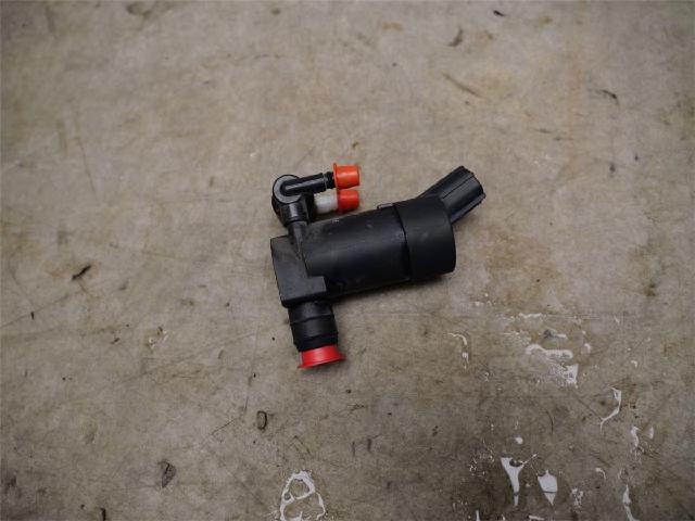 Spylerpumpe Frontrute – bilde 1
