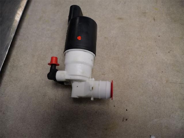 Spylerpumpe Frontrute – bilde 1