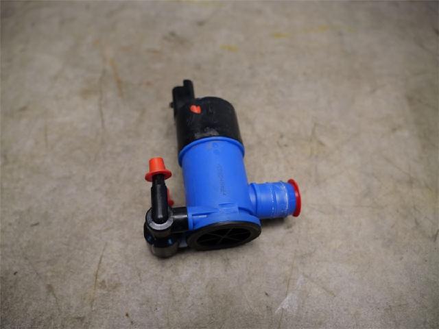 Spylerpumpe Frontrute – bilde 1