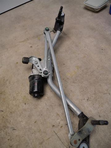 Viskermotor Frontrute – bilde 1