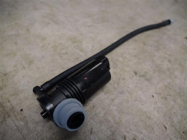 Spylerpumpe Frontrute – bilde 1