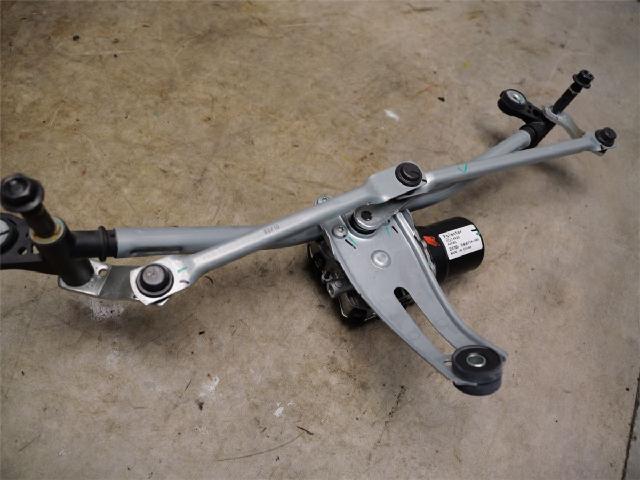 Viskermotor Frontrute – bilde 1