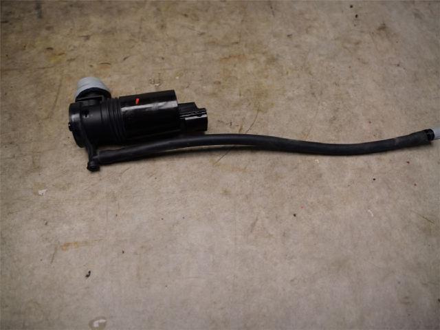 Spylerpumpe Frontrute – bilde 1