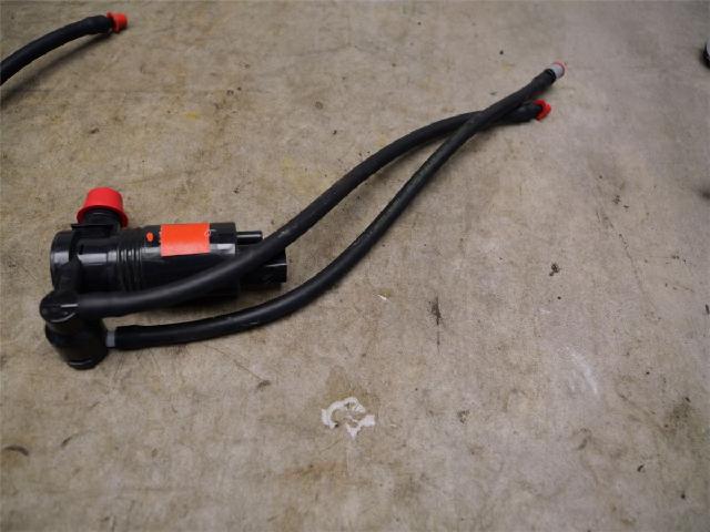 Spylerpumpe Frontrute – bilde 1