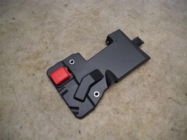 Batterikasse / Feste / Holder – bilde 1