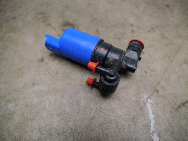Spylerpumpe Frontrute – bilde 1