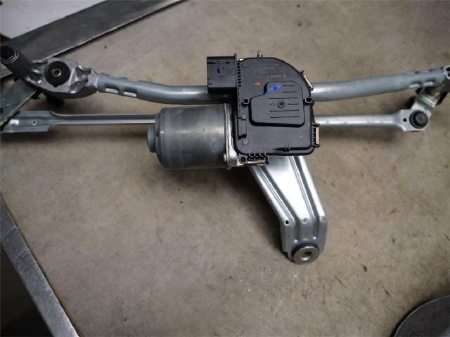 Viskermotor Frontrute – bilde 1