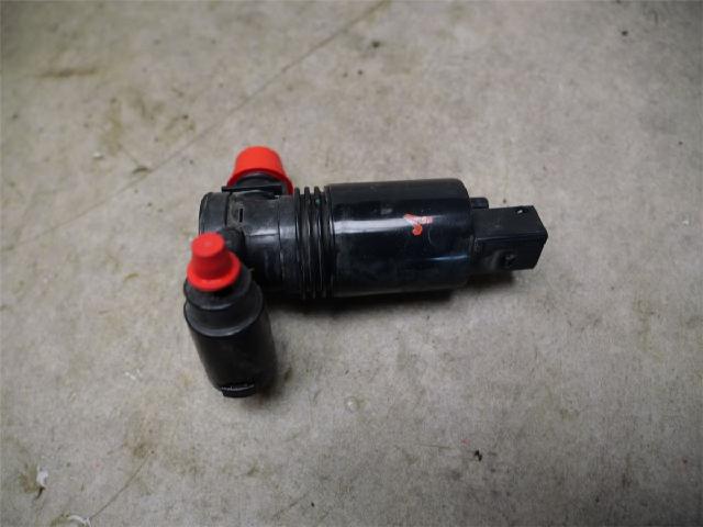 Spylerpumpe Frontrute – bilde 1