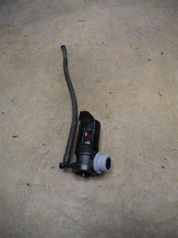 Spylerpumpe Frontrute – bilde 1