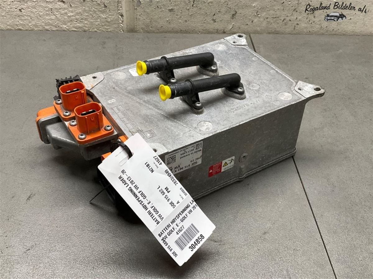 On-board charger OBC VW Golf / E-Golf VII 2015 · 5QE 915 682 L - Photo 1