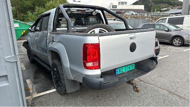 Fjær Bak Blad – bilde 1