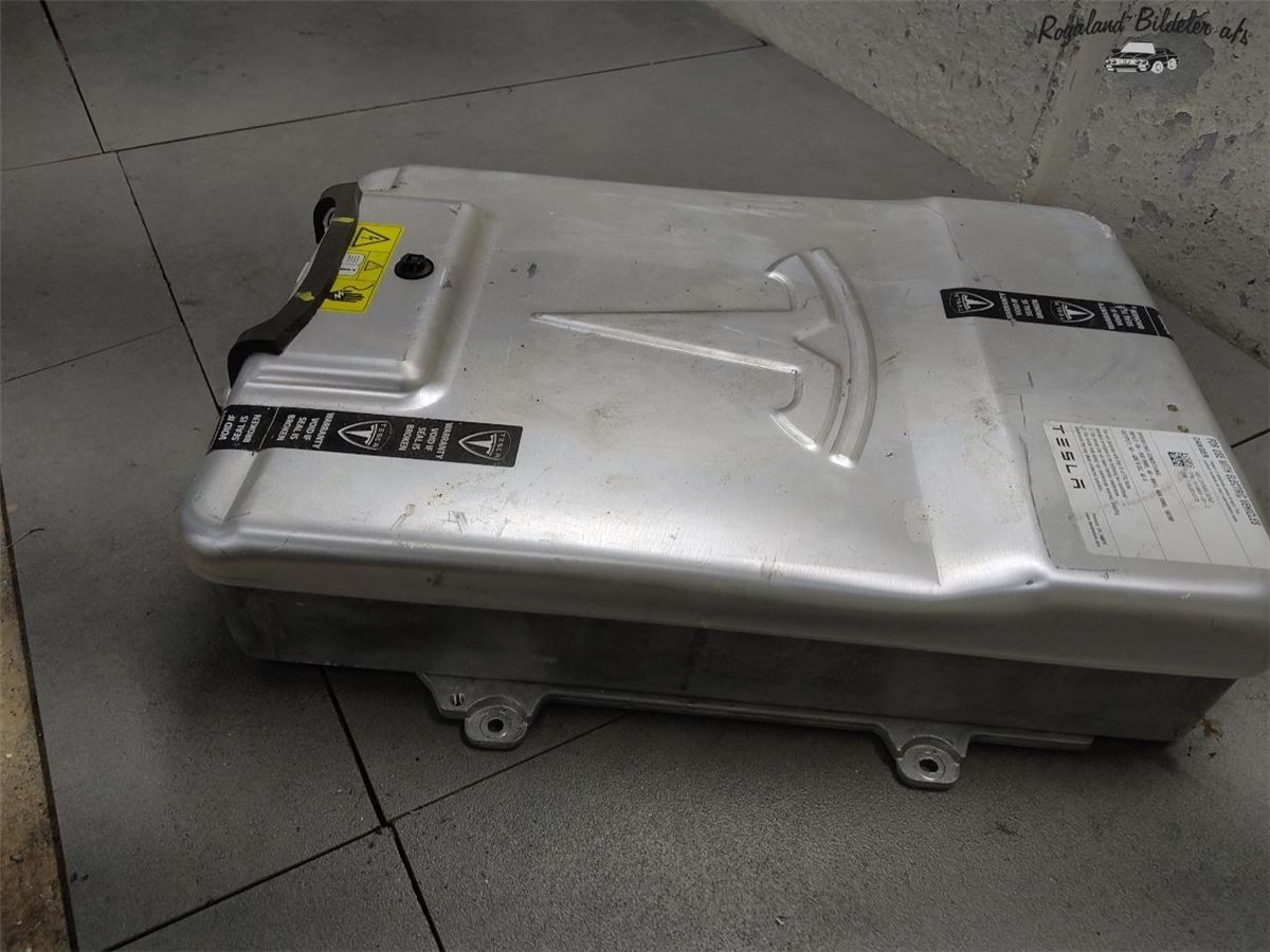 Ładowarka OBC Tesla Model S 2014 · 101496300C