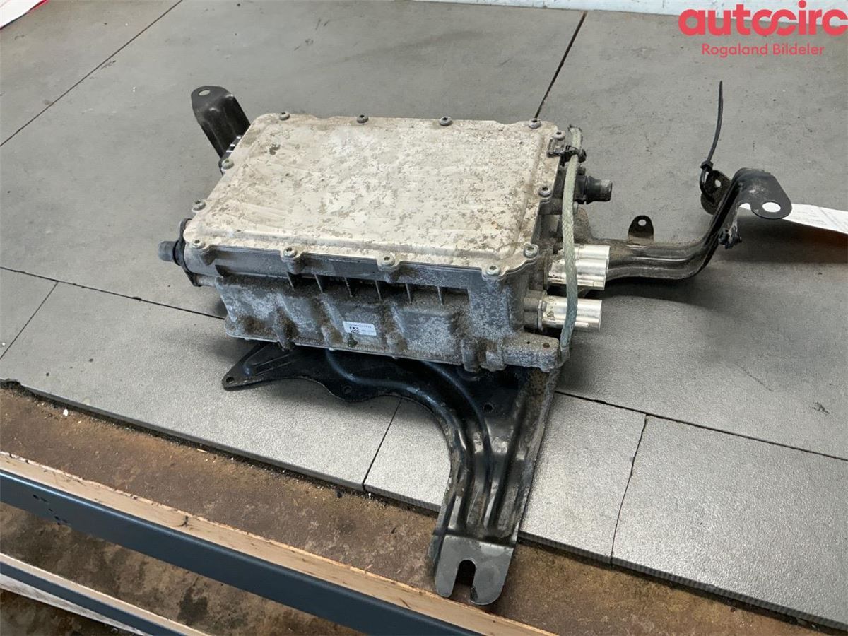 On-board charger OBC BMW X5 F15 (40e) 2017 · 61448741470