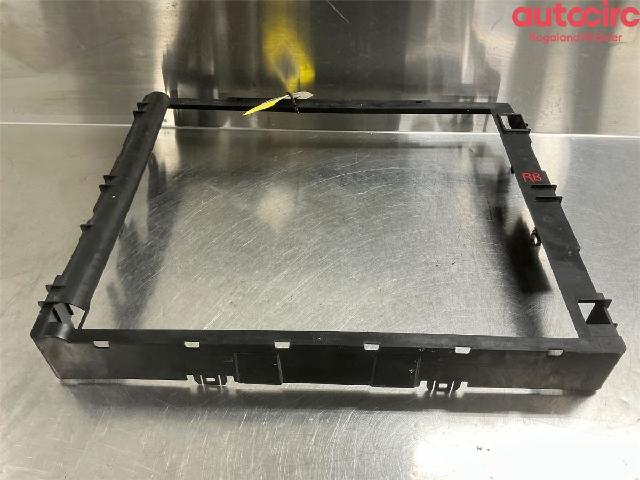 Luftstyring Front – bilde 1