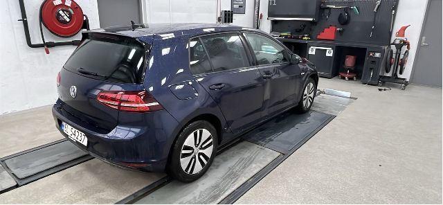 Bateria trakcyjna HV VW e-Golf VII 2015 · 5QE 915 590 BC - Zdjęcie 1