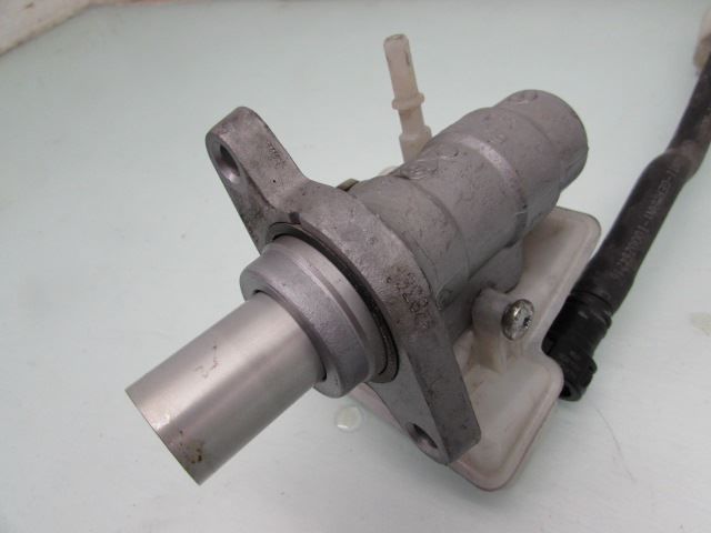 Brems Hovedsylinder – bilde 5