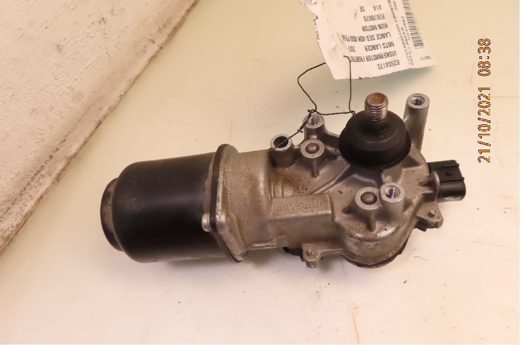 Viskermotor Frontrute – bilde 1