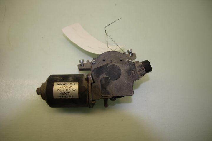 Viskermotor Frontrute – bilde 1