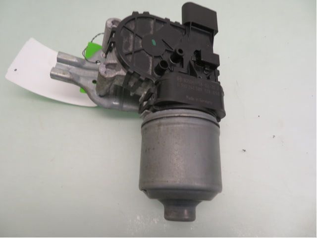 Viskermotor Frontrute – bilde 1