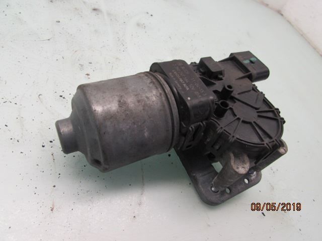 Viskermotor Frontrute – bilde 1