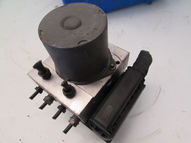 ABS Hydraulikkaggregat – bilde 2