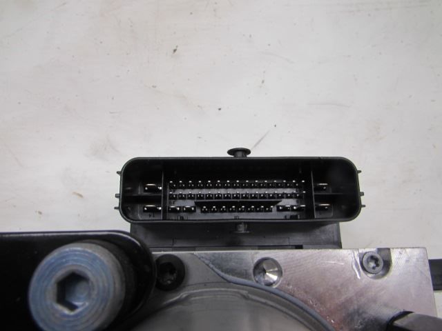 ABS Hydraulikkaggregat – bilde 3