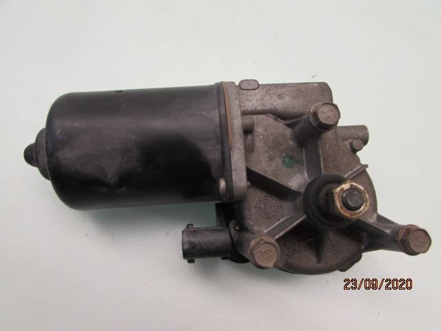 Viskermotor Frontrute – bilde 1