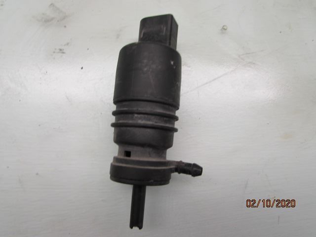 Spylerpumpe Frontrute – bilde 1