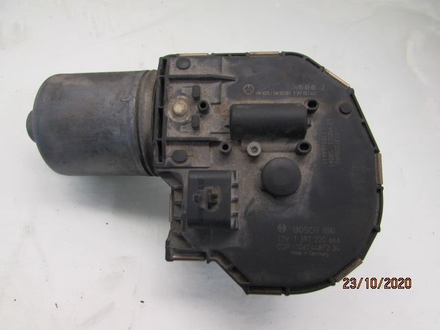 Viskermotor Frontrute – bilde 1