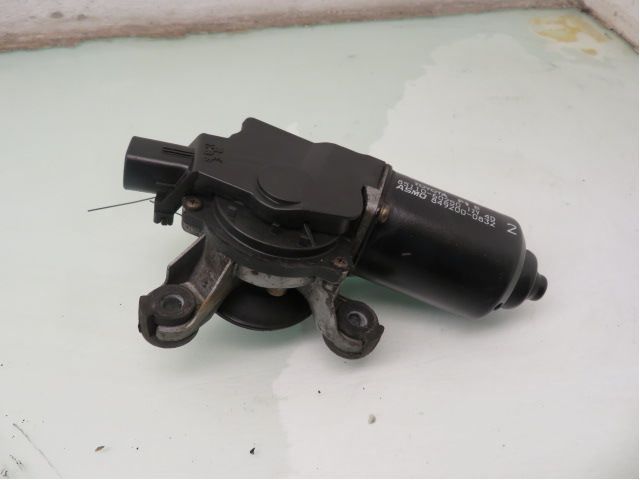 Viskermotor Frontrute – bilde 1