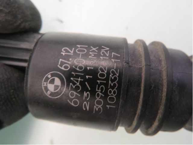 Spylerpumpe Frontrute – bilde 2