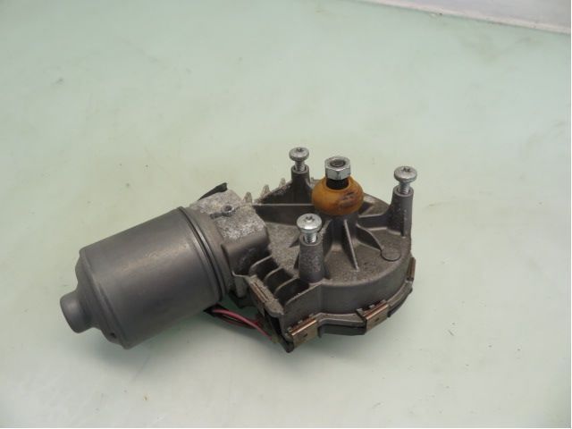 Viskermotor Frontrute – bilde 1