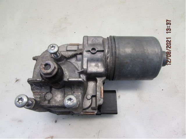 Viskermotor Frontrute – bilde 1